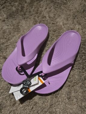 CROCS Lavender Purple Women's Flip Sandals